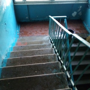 Жилищные инспекторы проверили чистоту подъездов еще в 37 воронежских многоэтажках