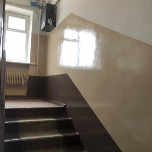 Благодаря ГЖИ Воронежской области в пятиэтажке восстановлено остекление и отремонтирован подъезд